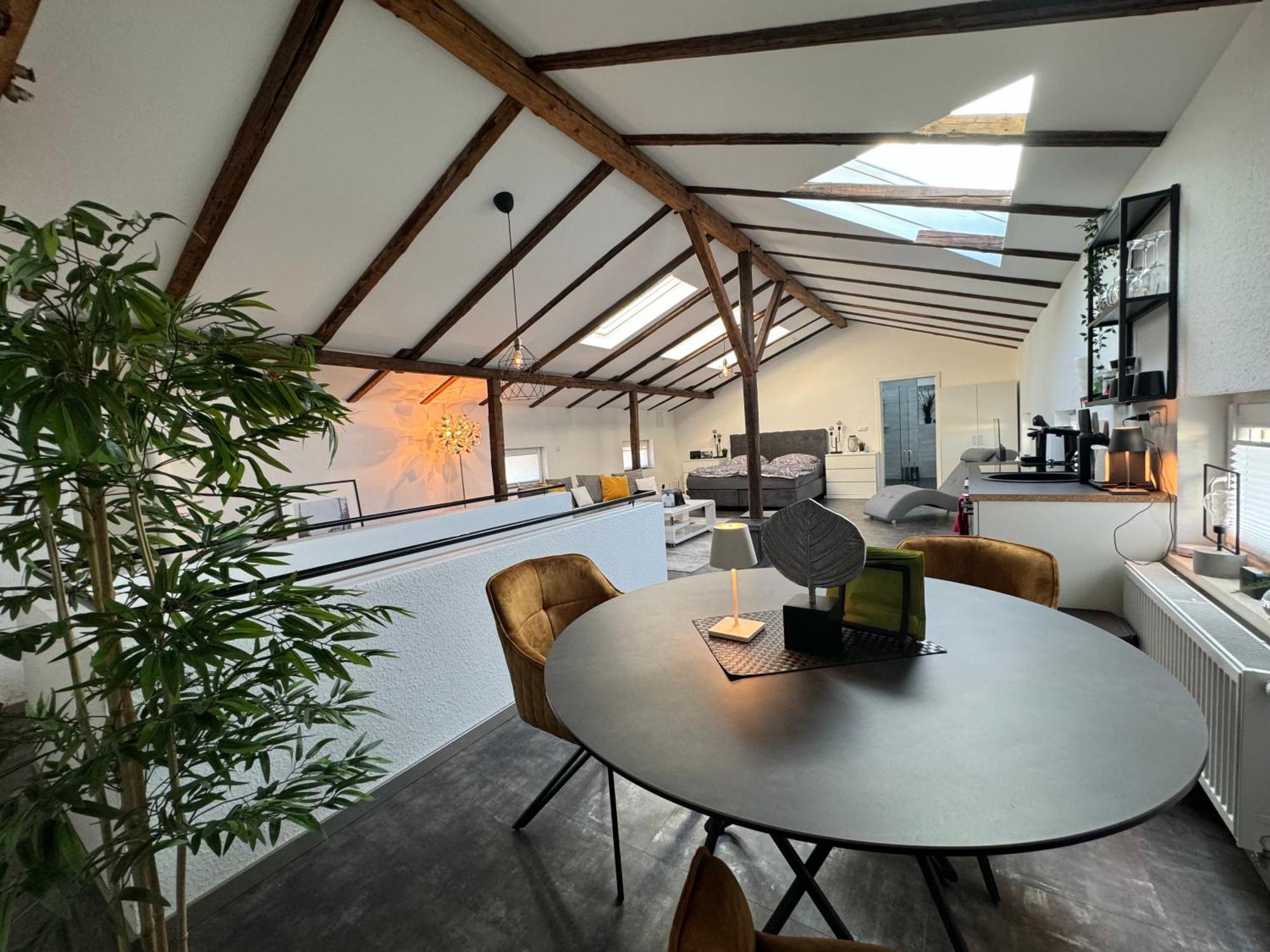 Apartamento Gleis 13 - The Loft Im Ehemaligen Lokschuppen Bückeburg Exterior foto